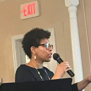 Meet your Posher, Charmaine